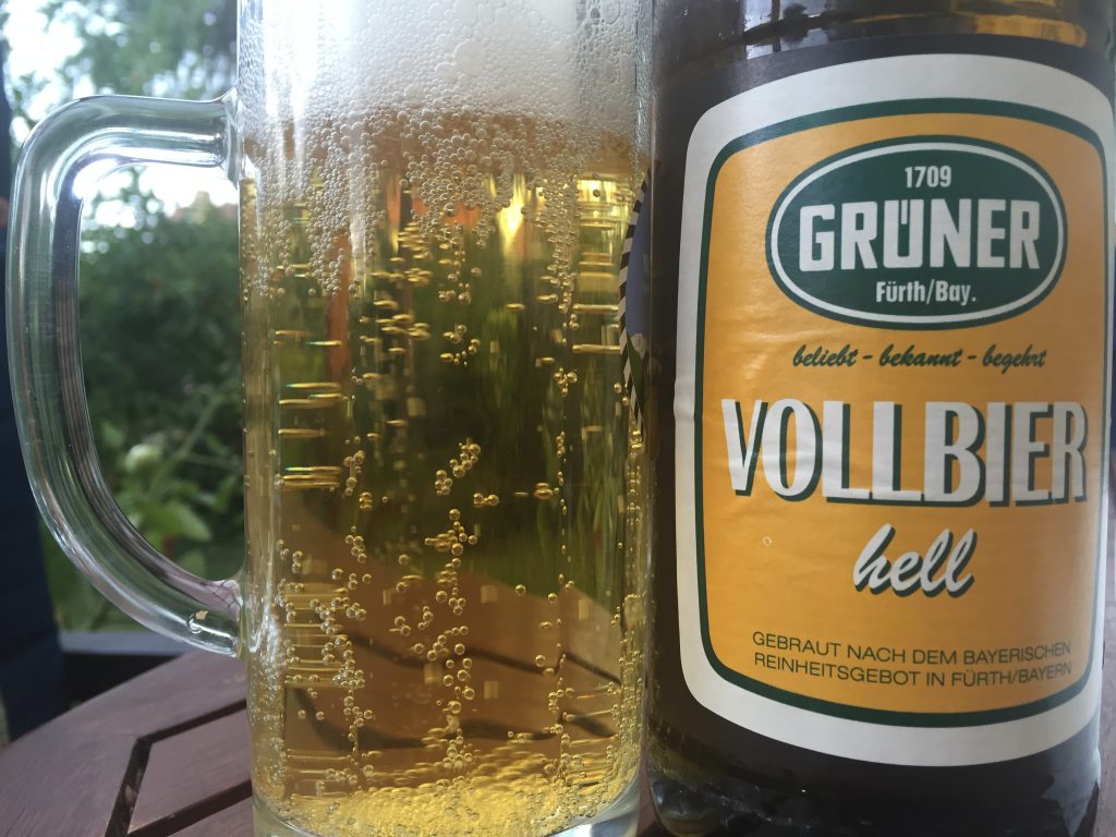 Grüner Vollbier Hell aus Fürth