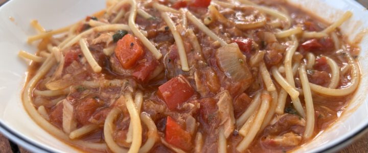 Nudeln mit Thunfisch